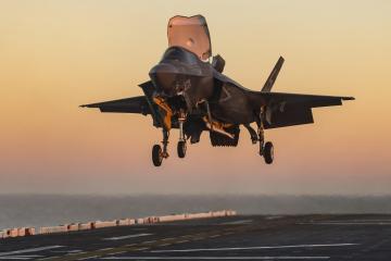 开云体育官方网站-乔治关键爆发，快船全面压制灰熊锁定胜局