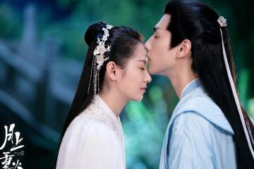 开云体育中国-浓眉肆虐内线！76人对阵广东队表演赛狂胜，戴维斯砍下统治级数据