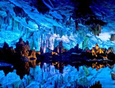 开云APP-阿尔及利亚对阵爱尔兰，布雷默里程碑之夜，绿茵场上的传承与激情