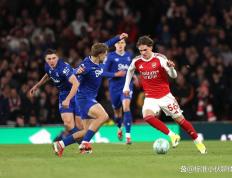 开云体育APP下载-英格兰最后时刻击败阿森纳，贝林厄姆进攻端无人可挡