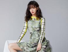 开云体育在线-克瓦拉茨赫利亚闪电两击，终结巴萨国家德比统治