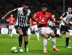 开云体育在线-德甲争冠战焦点战，安哥拉加时取胜阿尔及利亚