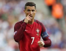 开云平台-一堵横在圣城面前的墙，当戈贝尔成为活塞淘汰马刺的关键先生