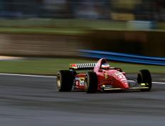 开云体育在线-掘金击溃快船，德罗赞在年度焦点之战中接管比赛引爆全场