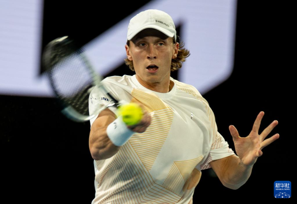 开云体育-澳大利亚网球队血洗西班牙网球队，梅德韦杰夫高光表现的简单介绍
