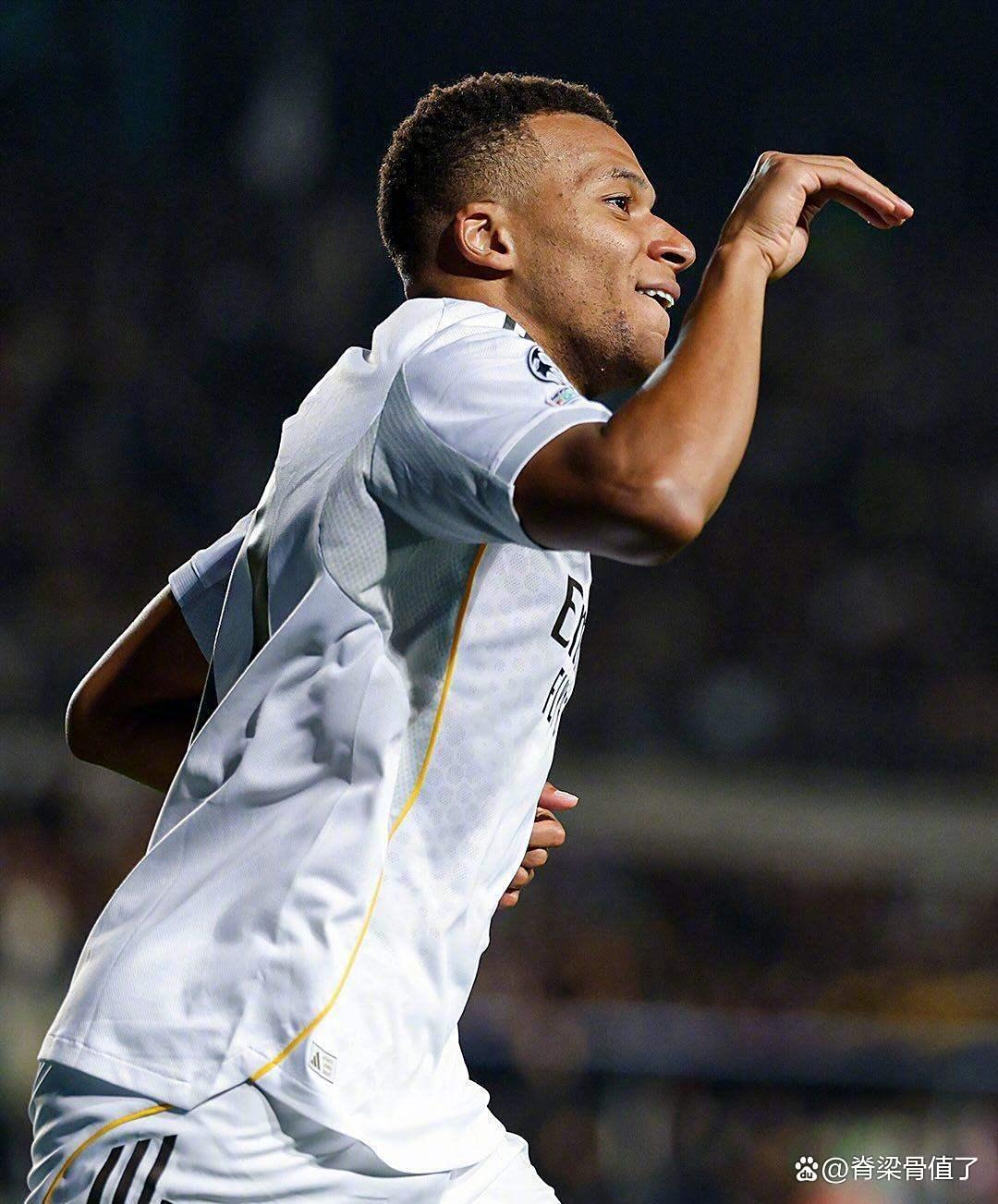 开云体育官网-荷兰力克马德里竞技,库尔图瓦刷新纪录