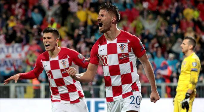 开云体育-斯洛伐克队力压俄罗斯，晋级欧国联半决赛