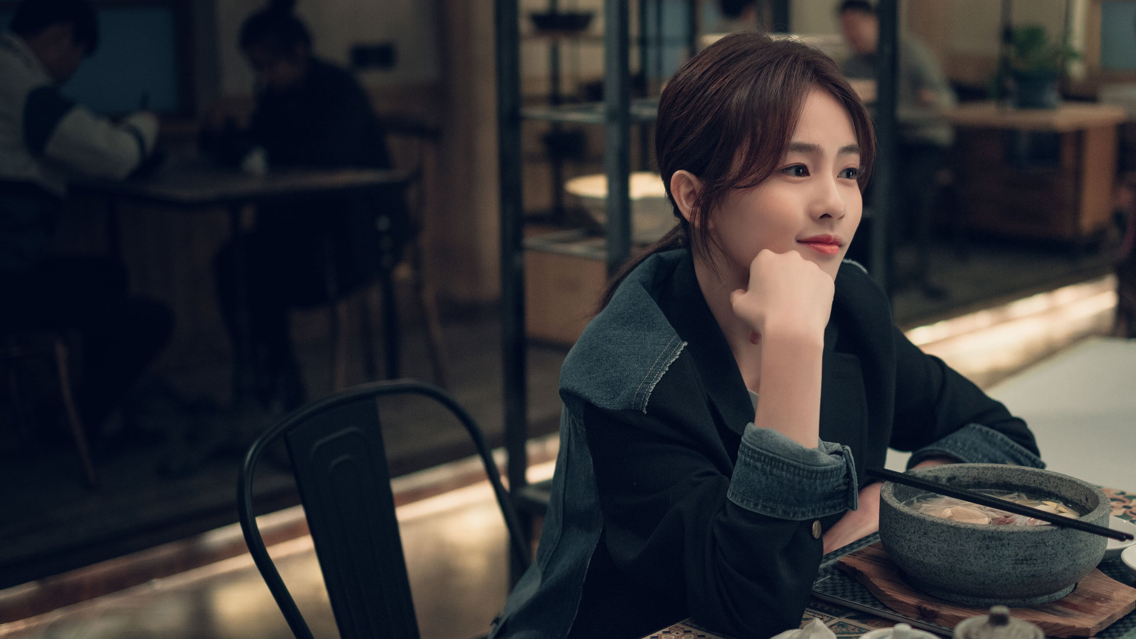 开云体育下载-风暴眼卡马文加，一场胜负背后的沉默革命