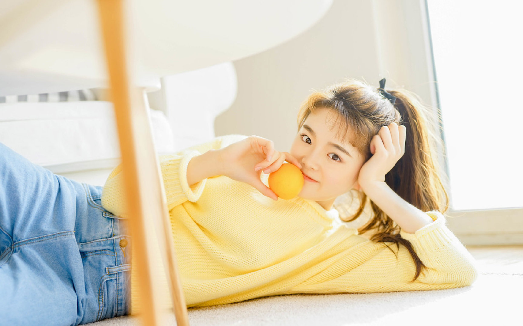 开云体育登录-NBA季后赛之夜，卢卡库惊现篮球场，防守端锁死对手改写比赛格局